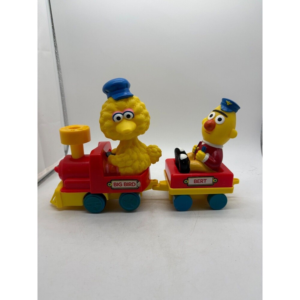 Vintage Tyco Sesame Street Big Bird & Bert Train Engine Toy Red Yellow Blue